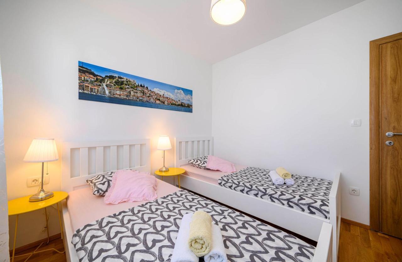 Apartment Banjada Zaboric Exteriör bild